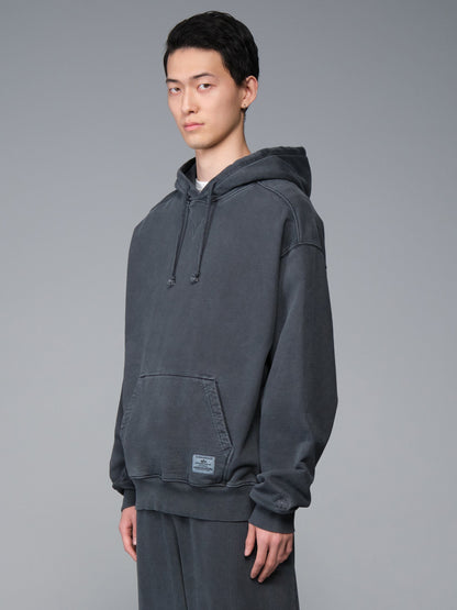 ESSENTIAL HOODIE BATTLEWASH SWEATSHIRT BLACK | Alpha Industries