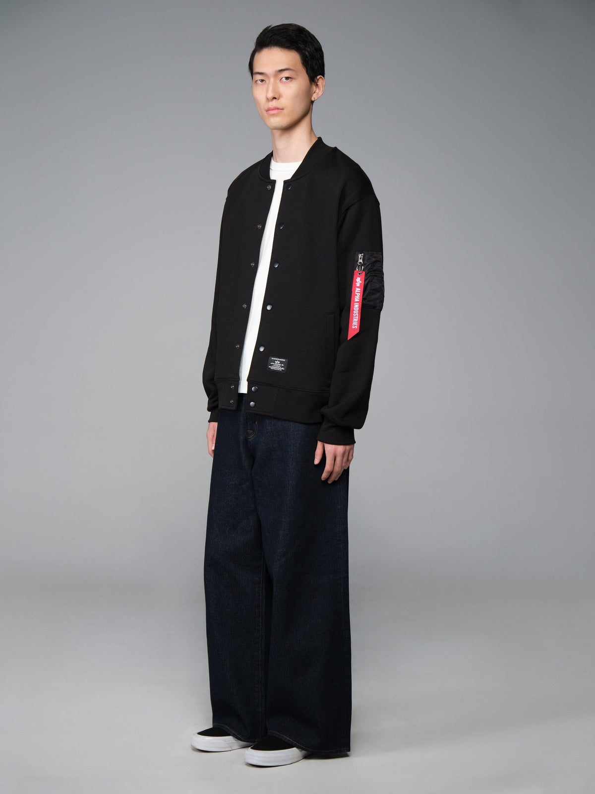 MA-1 SWEATSHIRT BLACK | Alpha Industries