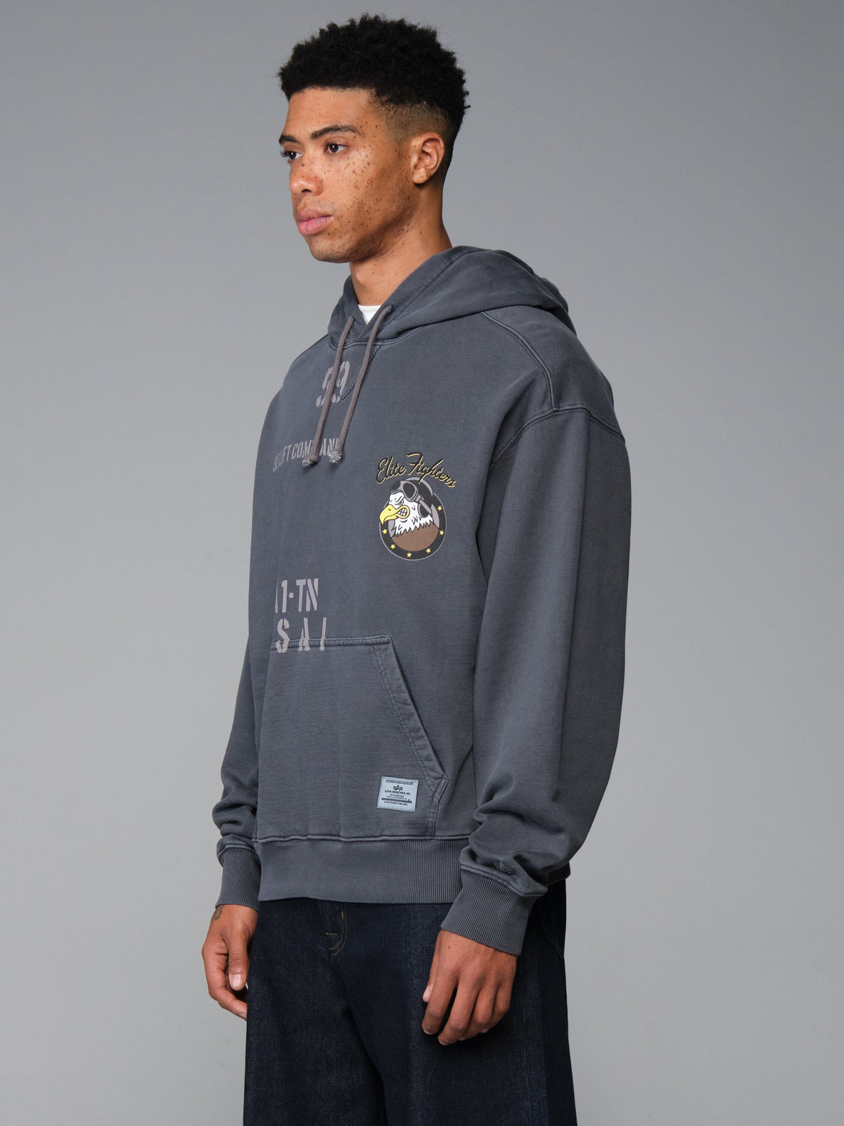 ESSENTIAL HOODIE ELITE SWEATSHIRT BLACK | Alpha Industries