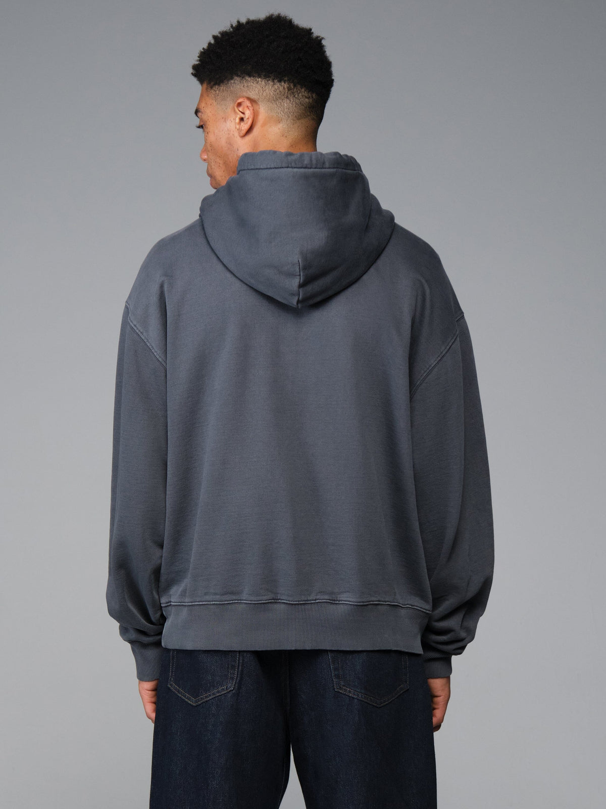 ESSENTIAL HOODIE ELITE SWEATSHIRT BLACK | Alpha Industries