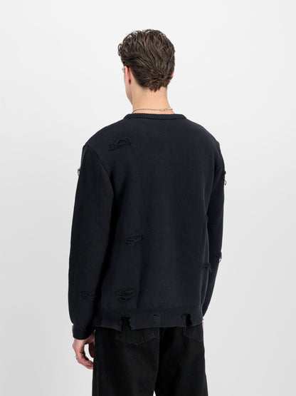 Distressed Logo Pullover BLACK | Alpha Industries
