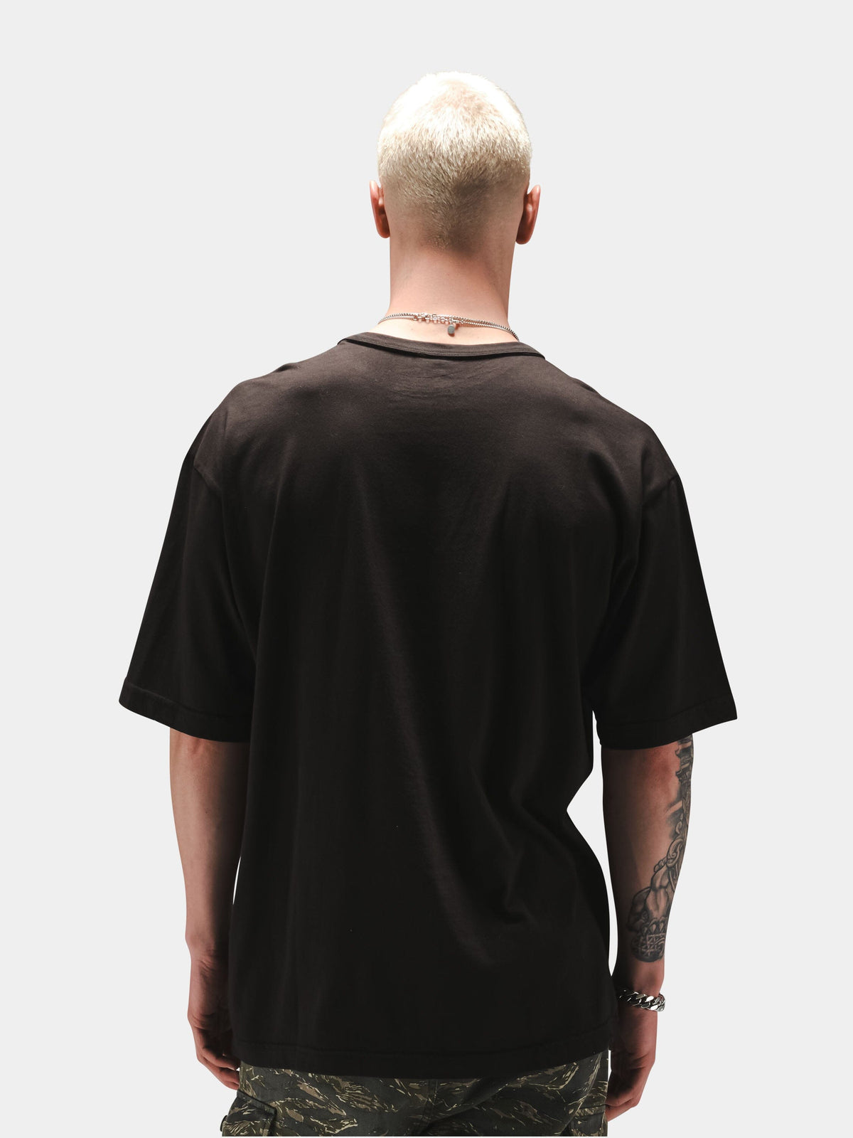 Relaxed Black Cat Tee BLACK | Alpha Industries