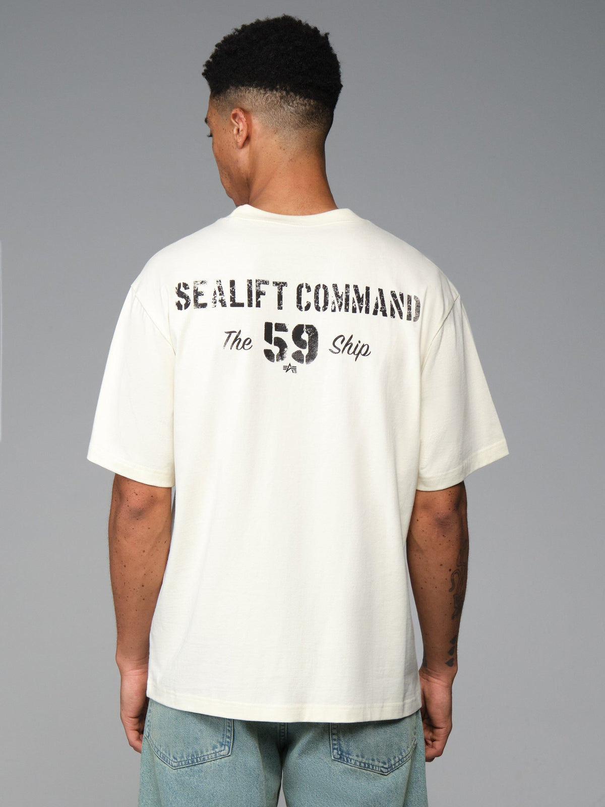 ESSENTIAL BATTLEWASH SEALIFT TEE EGGNOG | Alpha Industries